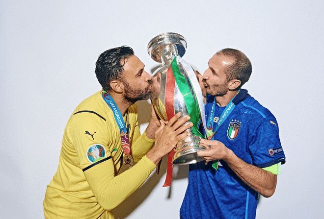 且不可忽视 且不可忽视