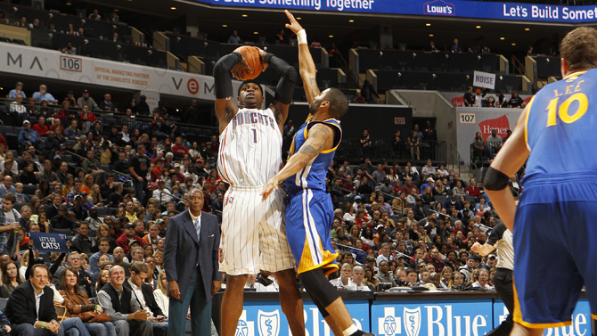 尽管他的一 尽管他的一